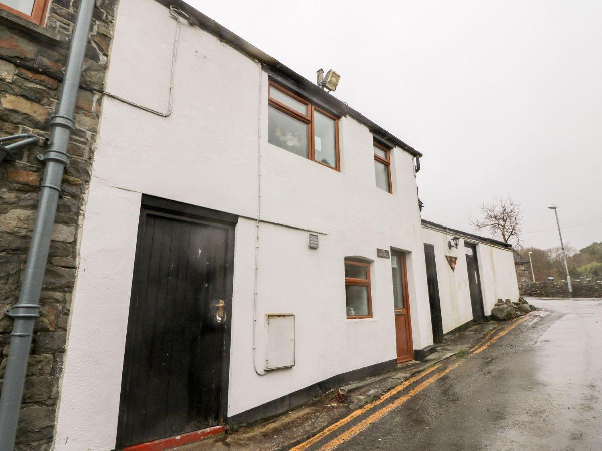 Triangle Inn Coachouse Rhayader Exteriér fotografie